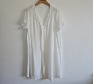 Chic White Women's Swim Coverup